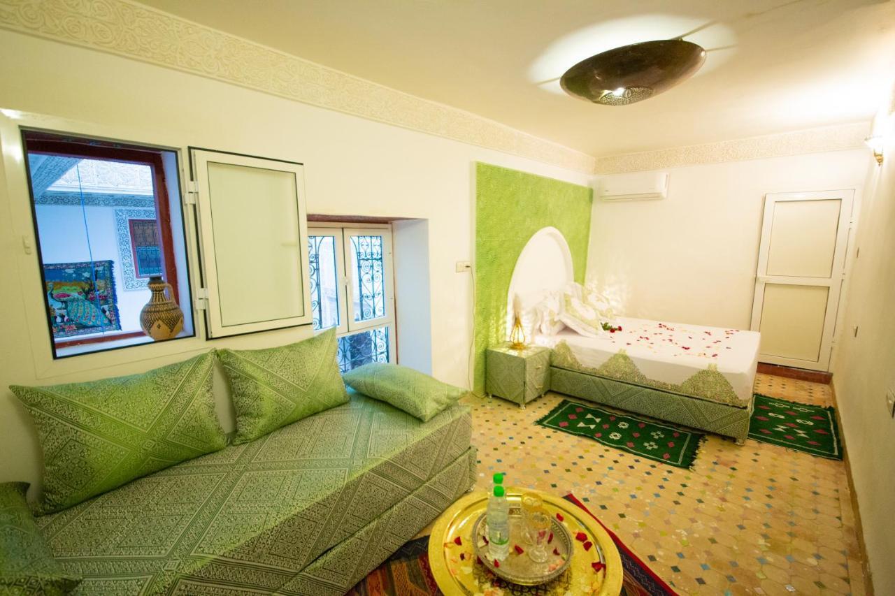Riad Rayhana เฟส ภายนอก รูปภาพ