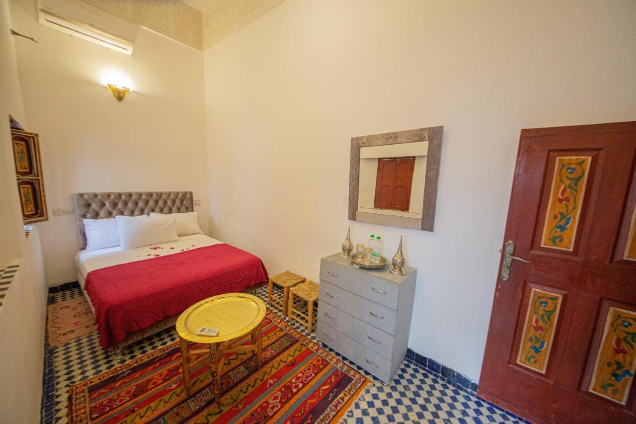 Riad Rayhana เฟส ภายนอก รูปภาพ