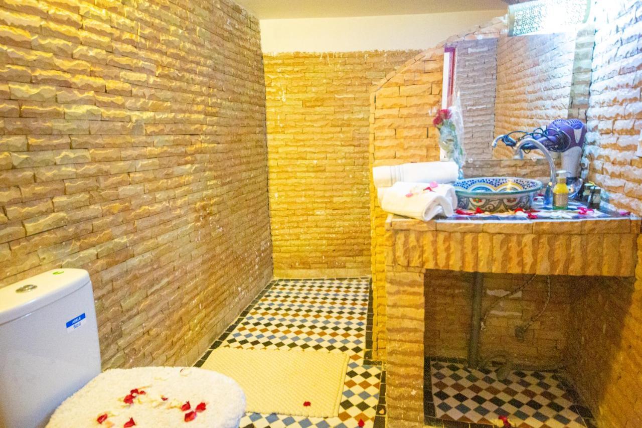 Riad Rayhana เฟส ภายนอก รูปภาพ
