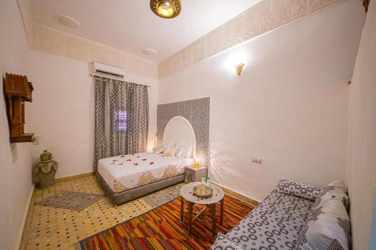 Riad Rayhana เฟส ภายนอก รูปภาพ