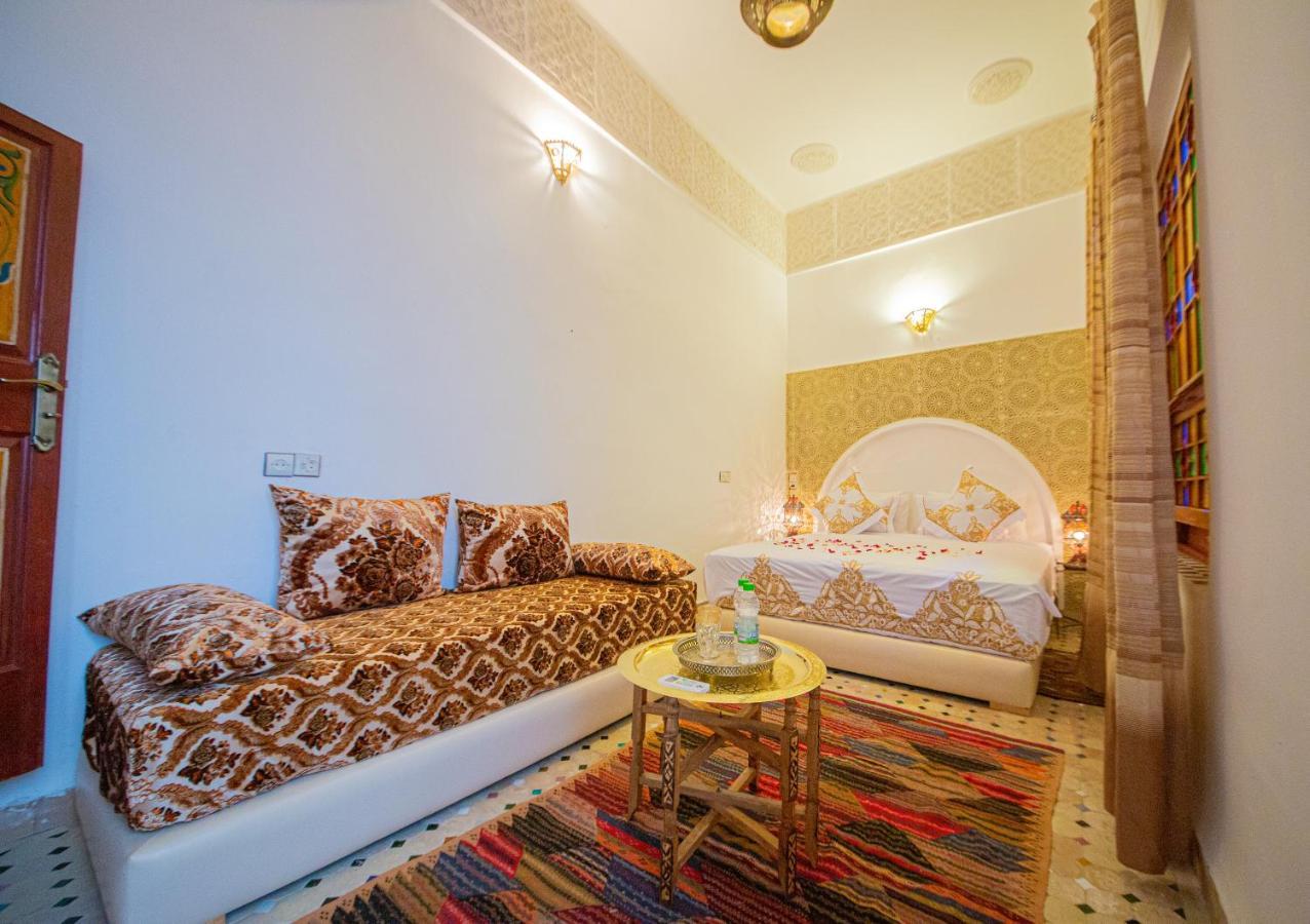 Riad Rayhana เฟส ภายนอก รูปภาพ
