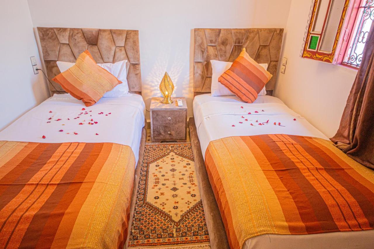 Riad Rayhana เฟส ภายนอก รูปภาพ